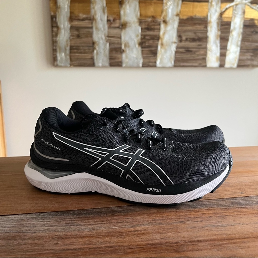 ASICS Gel-Cumulus 24 Sneakers